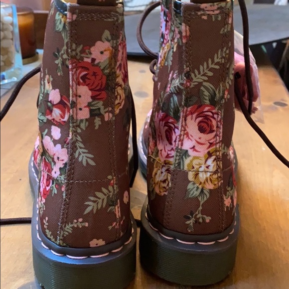 SOLD. Dr. Martens 1460 Brown Floral Canvas - Picture 3 of 8